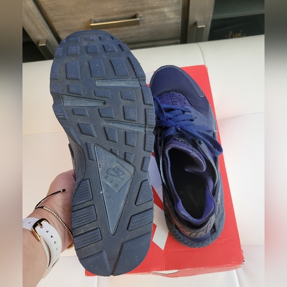 SOLD- Nike Air Haurache - Picture 5 of 6